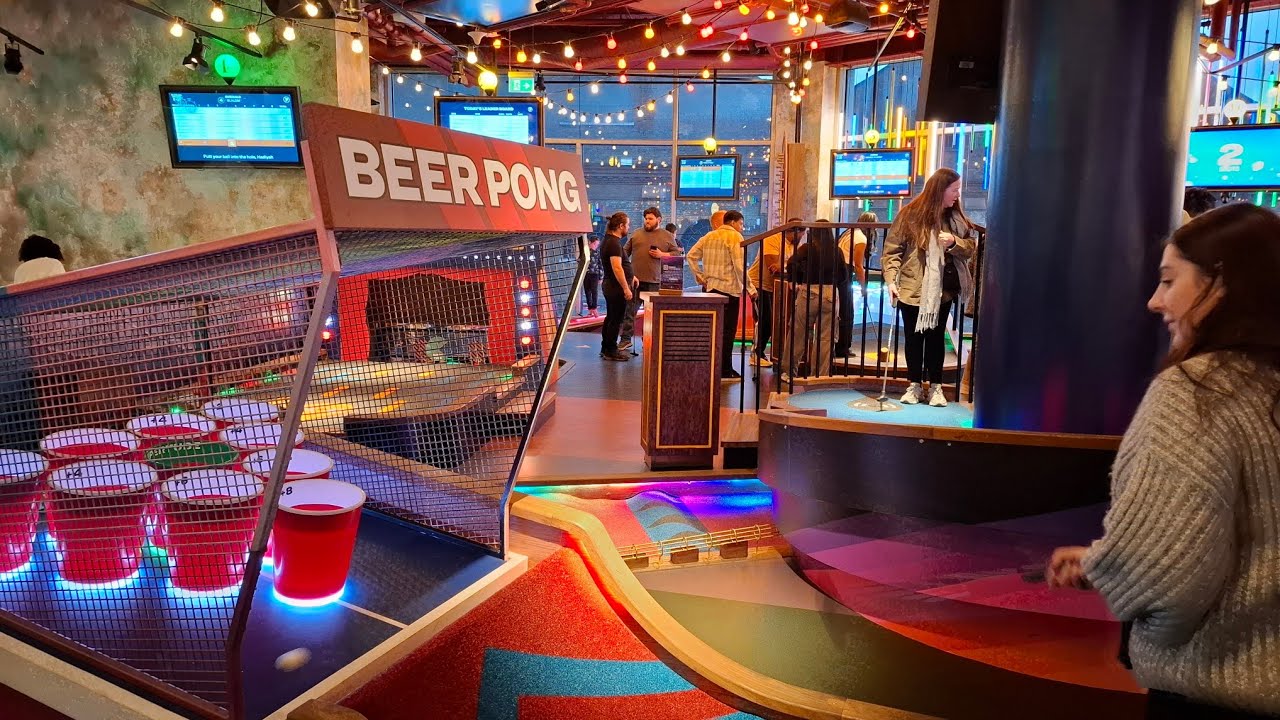 Discover the highlights of Puttshack White City.