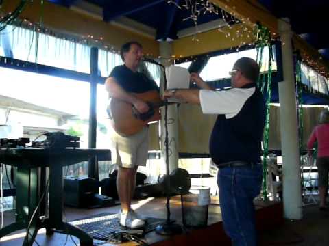 Tom Davis acoustic Wreck of the Edmund Fitzgerald w Billy the Human Music Stand