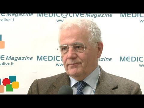 Compresse per il trattamento della malattia degenerativa del disco della cervicale Il trattamento di quantità di moto articolazioni dellapparato