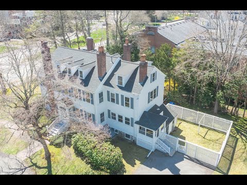 37 Church Green, Taunton, MA