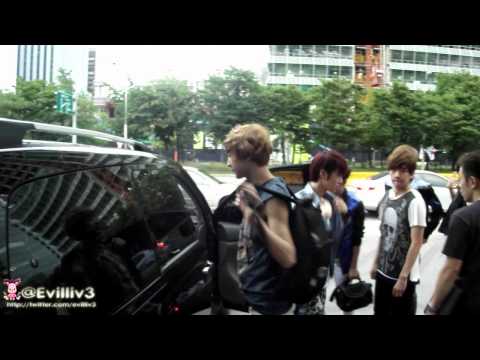 120814 EXO-K Come to NATIONAL CONCERT 2