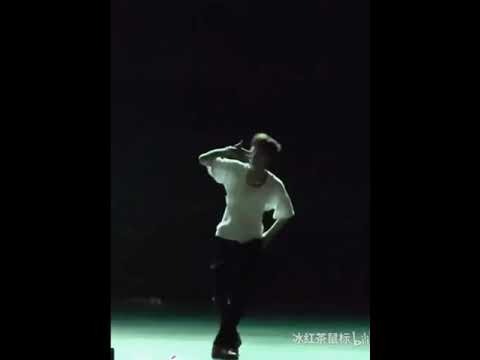 #หวังอี้ป๋อ 🦁💚 #王一博 #wangyibo @UNIQ-王一博