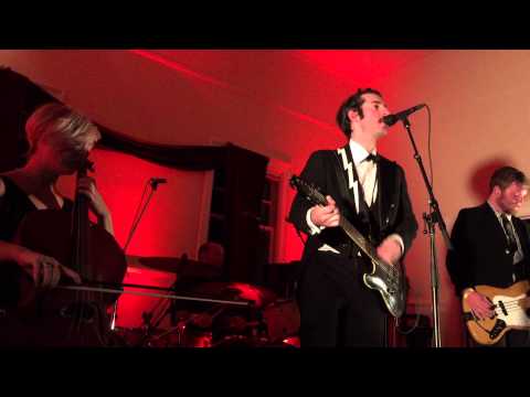 Video thumbnail for Three Men Hanging (Live)