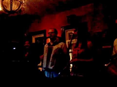 Xote da Alegria by Trio Momô