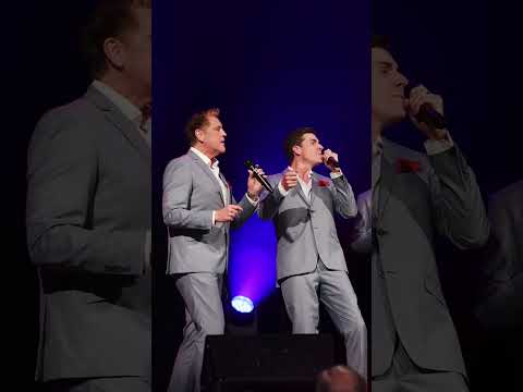 This Land Is Your Land | Ernie Haase & Signature Sound