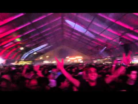 Calvin Harris @ Lollapalooza 2012 - Paradise (Fedde Le Grand Remix)