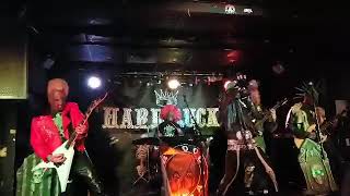 Blood Opera: Anvil Cover Straight Between The Eyes