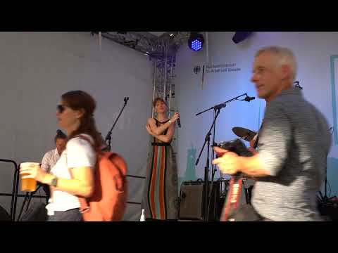 2023_08_19 Auftritt "Grammophon Jazzband" auf dem Tag der offenen Tür im BMAS - "A night like this"