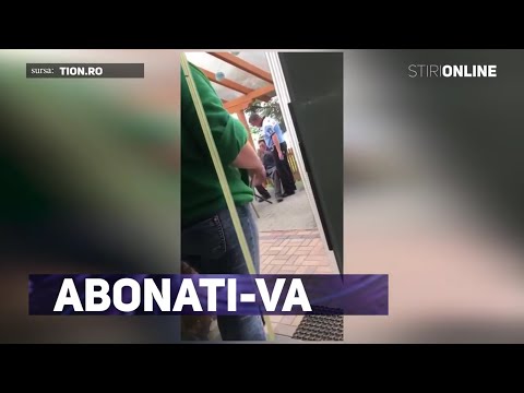 Polițist local din Gătaia, filmat în timp ce lovește un cerșetor cu capul în gură