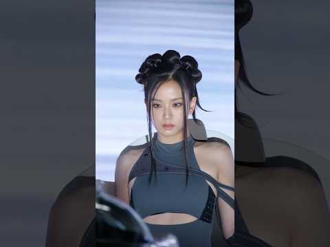 ‘GO’ with JISOO