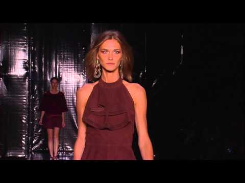 LILLY SARTI H264   Desfile Verão 2015 SPFW