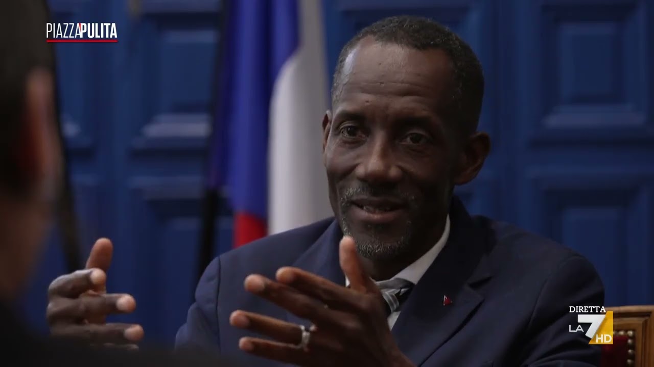 I blocchi studenteschi in Francia: reportage da Saint-Denis