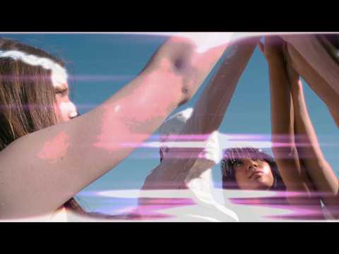 MGNA CRRRTA - HEELS BROKE = DIED