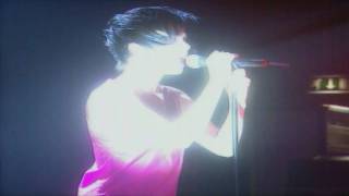 Bjork -  Headphones &amp; Army Of Me Live @ Sheperds Bush Empire 1997