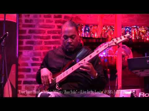 James Ross @ (Bassist) Melvin Moore - "Bass Solo" - www.Jross-tv.com (St. Louis)