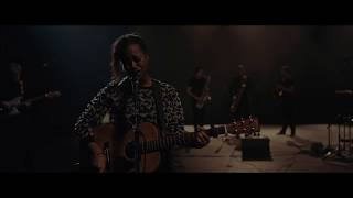 Denai Moore - No Light (Live)