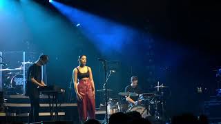 Grace Carter - Silhouette - live in Köln 2018