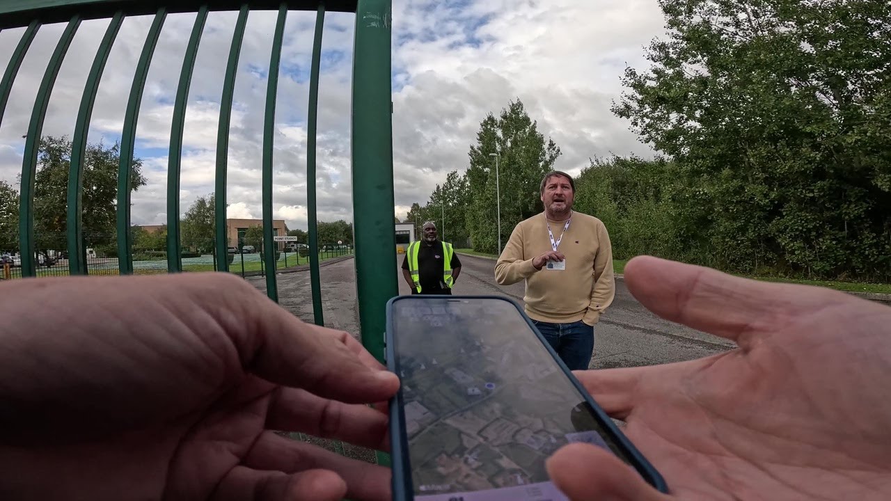 Now You're Talking To Me! I'm The Studio Manager! 🤨🎥🛸❌