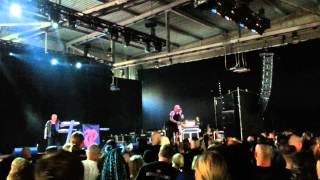 M&#39;era Luna 2012 - Leather Strip - Strap me down