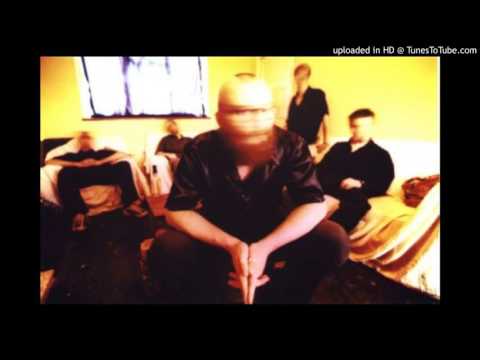 Earthtone 9 - Star Damage (For Beginners) (Live @ London Astoria, London, UK 14/04/2001 1/5)