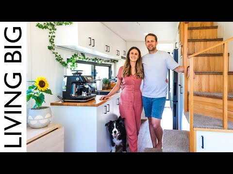 Couple Escape The City For Spectacular Tiny House Country Life 🌻