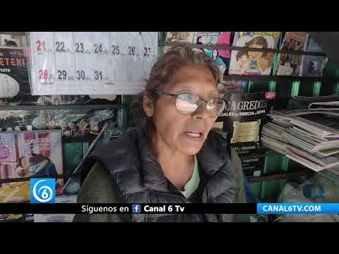 Video: Venta de periódicos, un oficio en peligro de extinción