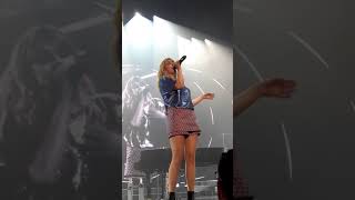 Louane Concert Strasbourg Reprise Johnny Hallyday Toutes la musique que j&#39;aime