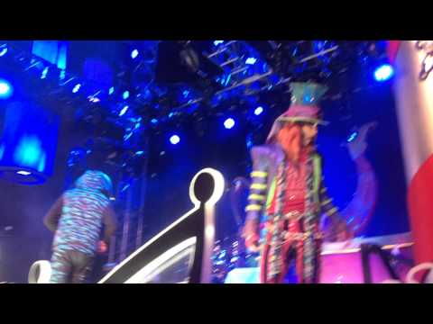 Final Night of Mad T Party - Double Encore (Lets Go Crazy - Don't Stop Believin')