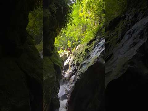 Explorando os Cânions de Boiçucanga, localizados em São Sebastião - SP.