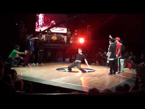 crew peligrosos  VS  Beat Rockers crew final HIP4 2011 Medayork