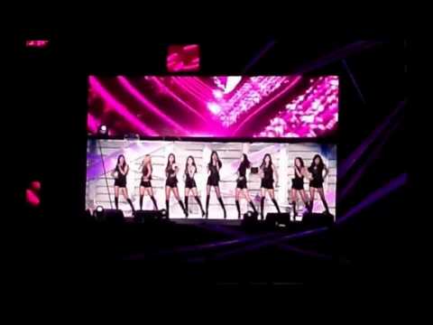 Fancam 131019 SNSD   Genie @ 2013 SMTOWN Beijing   少女時代 HD