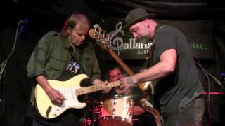 ''IT SERVES YOU RIGHT TO SUFFER'' - WALTER TROUT BAND @ Callahan's, Aug 2015