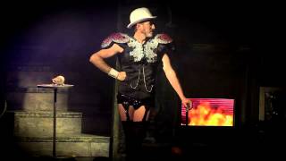 Teatro Kapital  The Crazy Hole