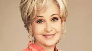 Tragic Details About Annie Potts From Young Sheldon