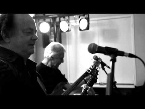 Edison Lighthouse - Love Grows (Where My Rosemary Goes) - Live at the Royal British Legion St Just
