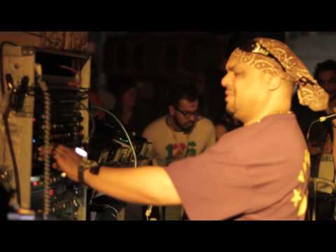 REGGAEBUS NIGHT #4  //  IRATION STEPPAS (1)
