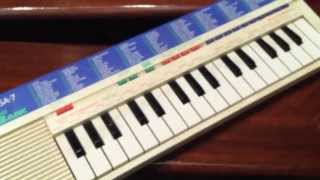 Video thumbnail for Super offensive CASIO keyboard gives racist pitches for our recording session by emmyemmynoel