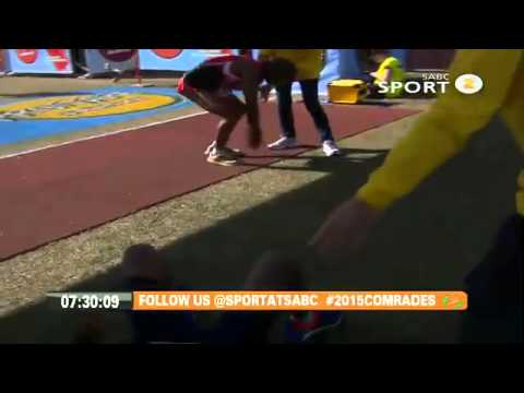 And its the last of the silver medals despite a desperate sprint. #2015Comrades #SABCNews