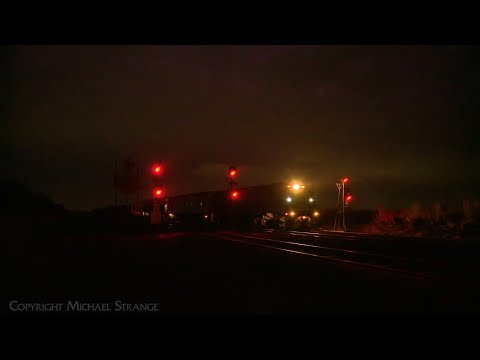 9761V SSR Grain Train With EL60, CLP12 & EL56 (12/5/2023) - PoathTV Australian Railways