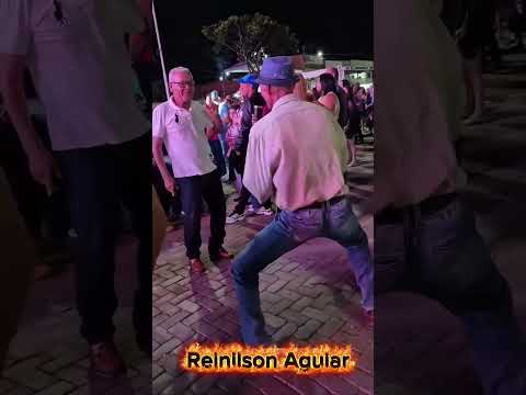Forró Reinilson Aguiar em lontra Minas Gerais agora o INSS vem