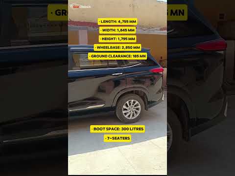 Toyota Innova Hycross Size Check 🔥 Real Length & Cabin Space | Big Family MPV?