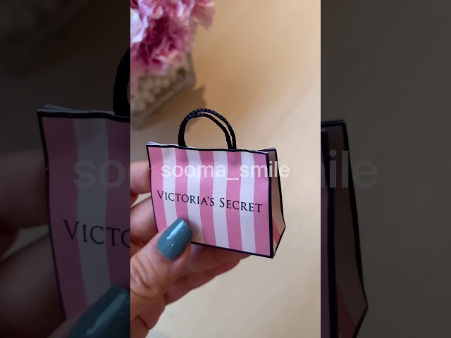 مغناطيس كيس فيكتوريا سيكريت