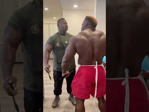 Not big enough! #cooking #chef #jokes #kitchen #food #food #viralshorts