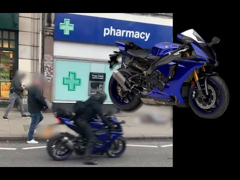 Undercover Cop on Super Sportsbike!