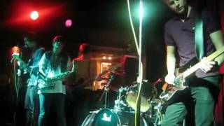 Dick Diver - On The Bank - The Corner Hotel - September 5th, 2009