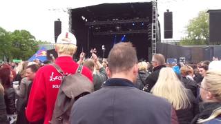 Hit 'n' Hide - World of Dreams (live)