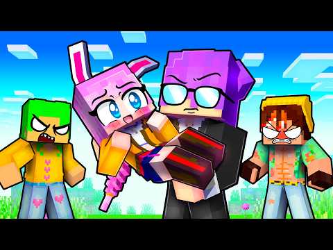 Becoming a BODYGUARD for HUNTRIX!