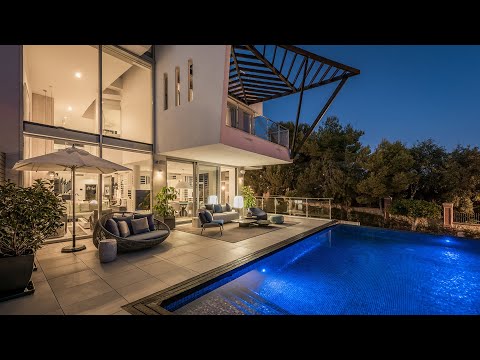 Video Villa