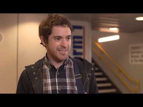 English File Beginner- 4th edition -Practical English - Episode 3: Telling the time