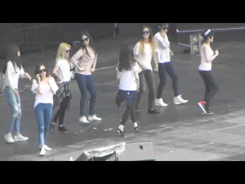 [YURI FOCUS] 140322 HEC Korea Festival in Vietnam Rehearsal